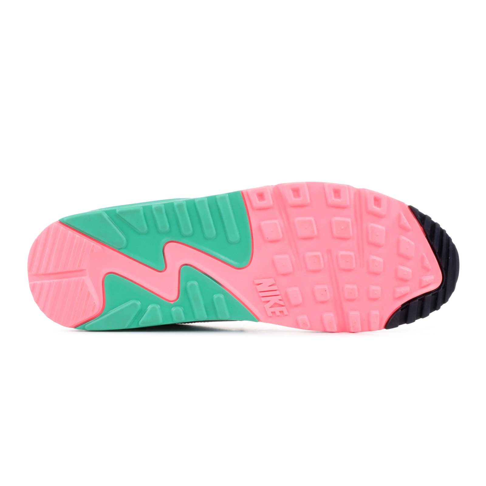 Nike Air Max 90 Essential